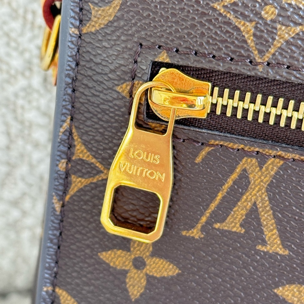 LOUIS VUITTON Monogram Pochette Métis - Picture 11 of 14